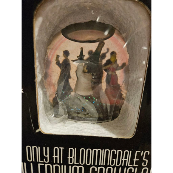 Only at Bloomingdale's 2000 Millennium New Years Snowglobe New Rare - Picture 8 of 14